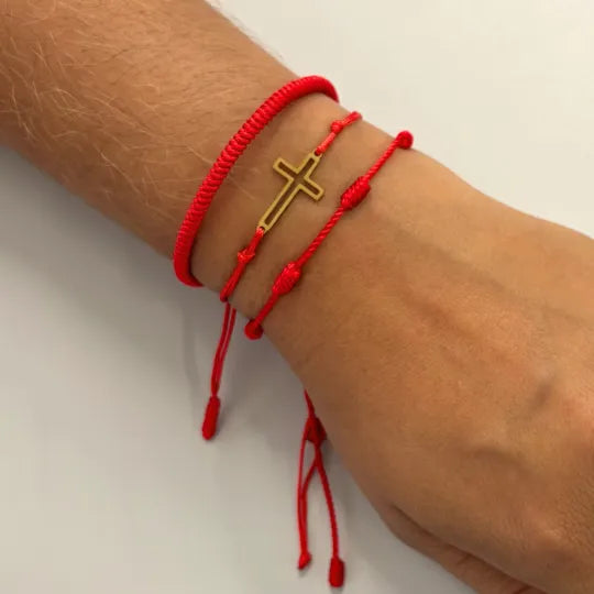 Oferta: Compre 1 Pulseira da Kabbalah e 7 nós e ganhe 1 Pulseira Cruz do Amor