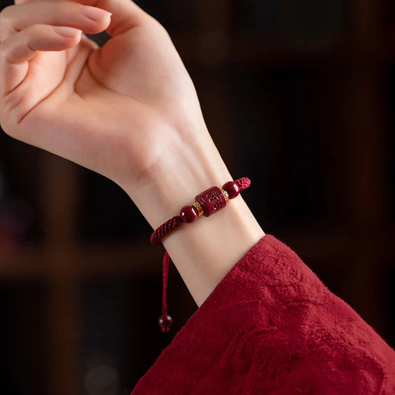 Pulseira Vermelha da Proteção em Cinábrio