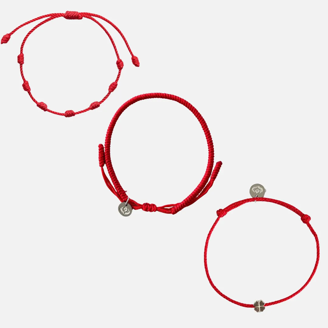 Oferta: Compre 1 Pulseira da Kabbalah e 7 nós e ganhe 1 Pulseira Trevo da Sorte