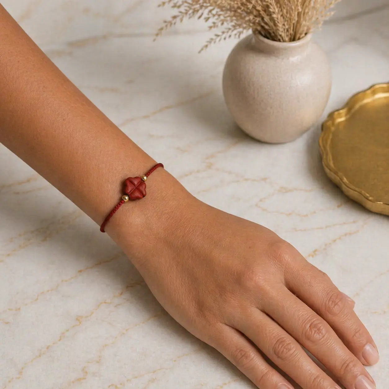Pulseira Vermelha Trevo da Riqueza