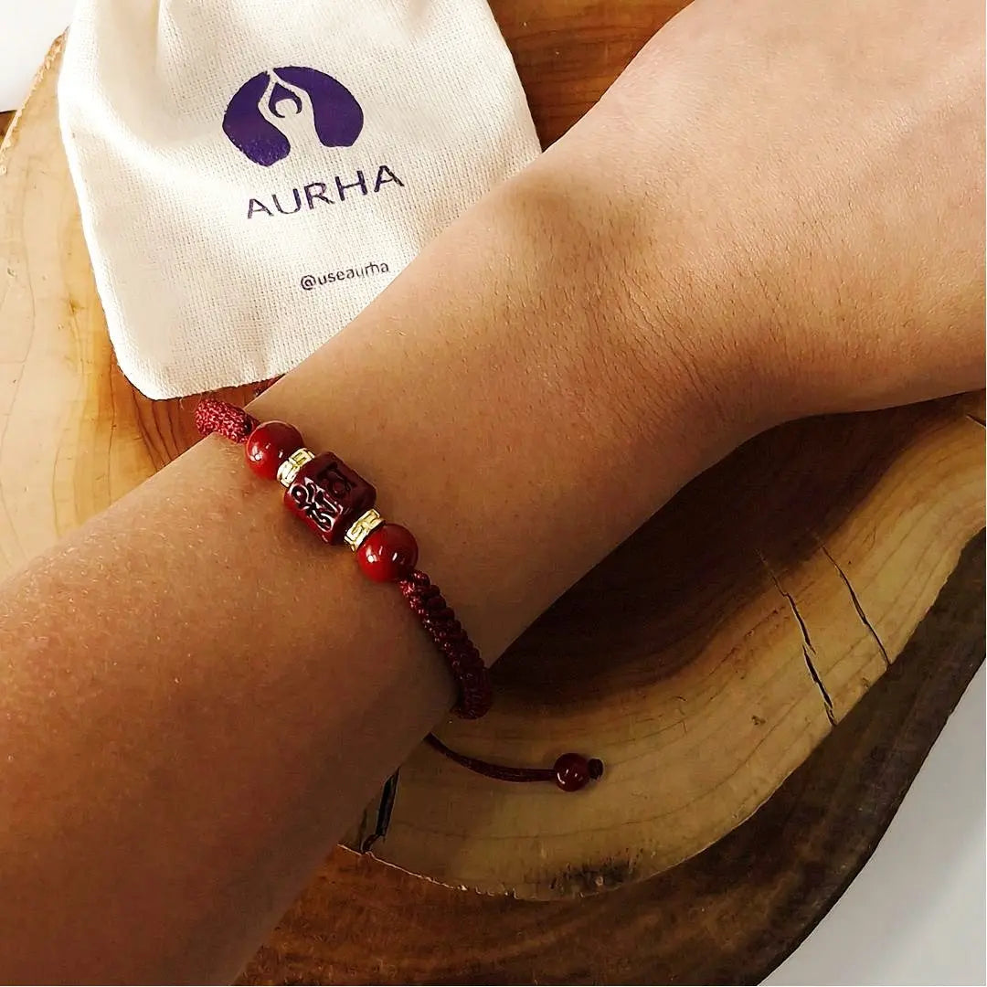 Pulseira Vermelha da Proteção em Cinábrio