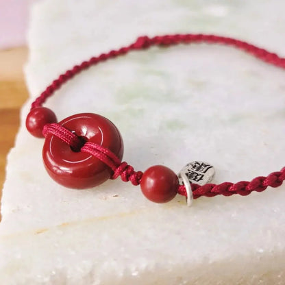 Pulseira Tibetana das Bênçãos em Cinábrio Vermelho — detalhe