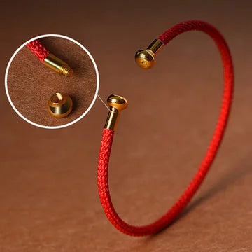 Pulseira Vermelha da Conexão — detalhe