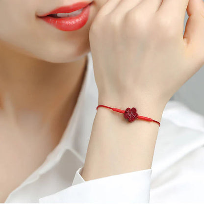 Pulseira das Bênçãos em Flor de Ameixa