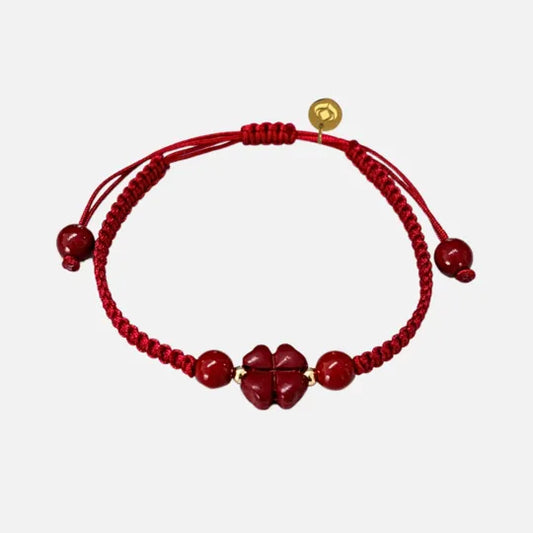 Pulseira Vermelha das Bênçãos em Trevo de Quatro Folhas